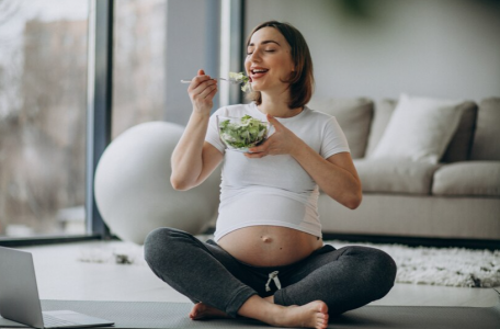 Tips To Stay Healthy During Pregnancy - Dr. Madhu Goel